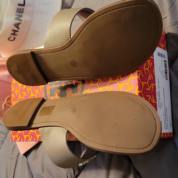 Item SOLD- TORY BURCH SANDLES-SOLD - Picture 3 of 3